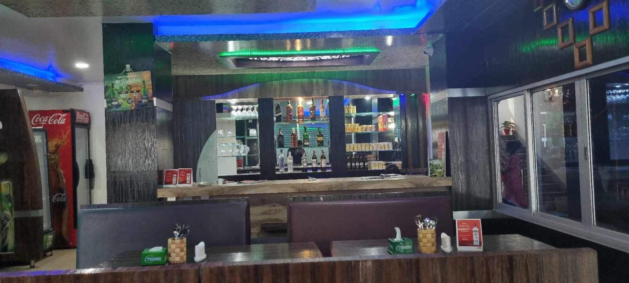 Lahan Hotel Samrat Inn Pvt Ltd מראה חיצוני תמונה